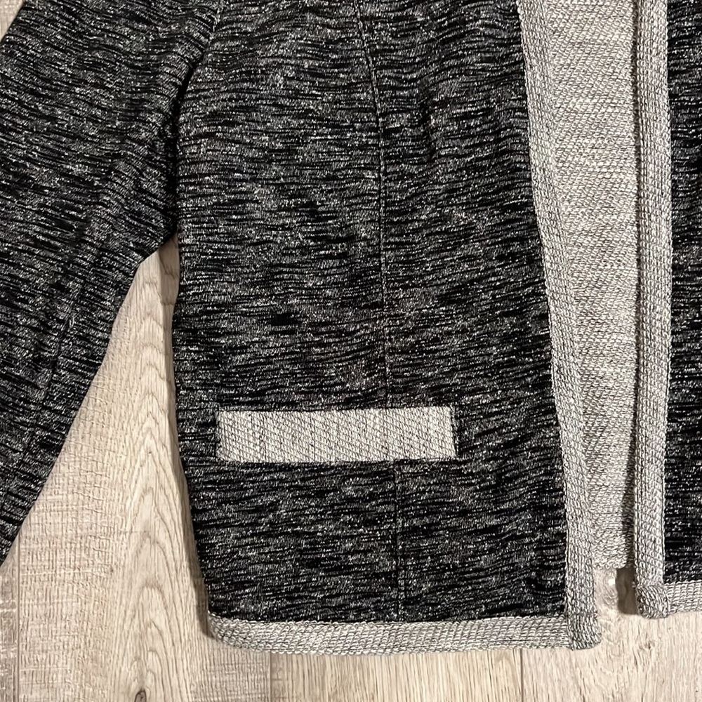 Express Cardigan - Picture 6 of 10